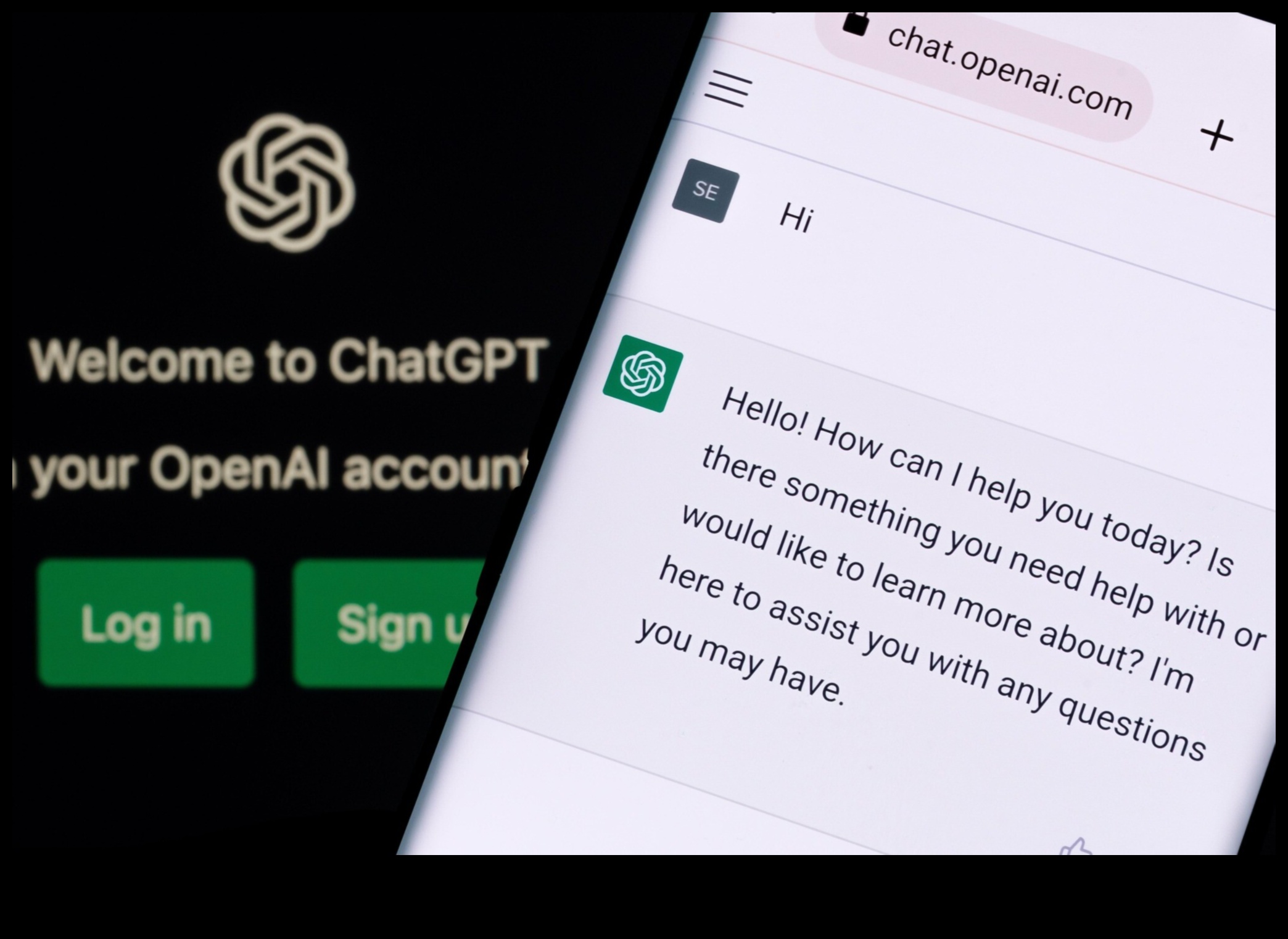 Chat Chronicles: Crafting Stories of Connection in the Digital Sphere