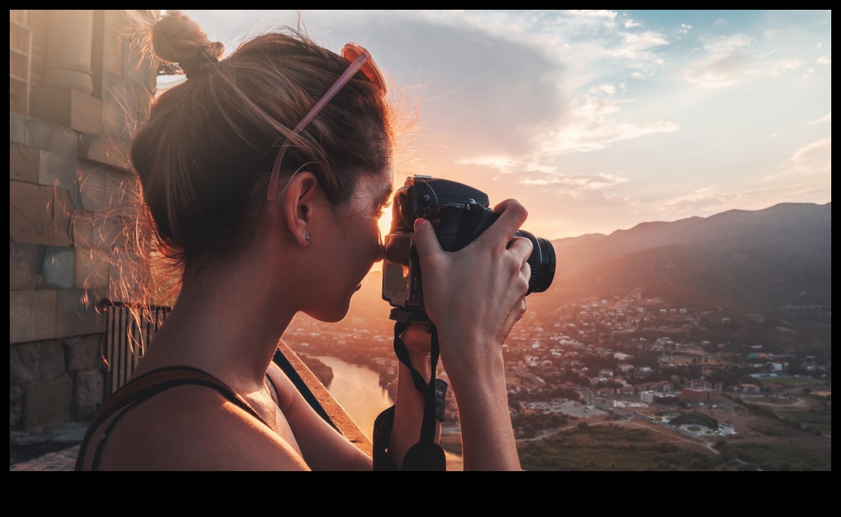 City Lights, Camera, Action Capturing the Beauty of Architectural Wonders 3 City Lights, Camera, Action: Architectural Wonders Capture