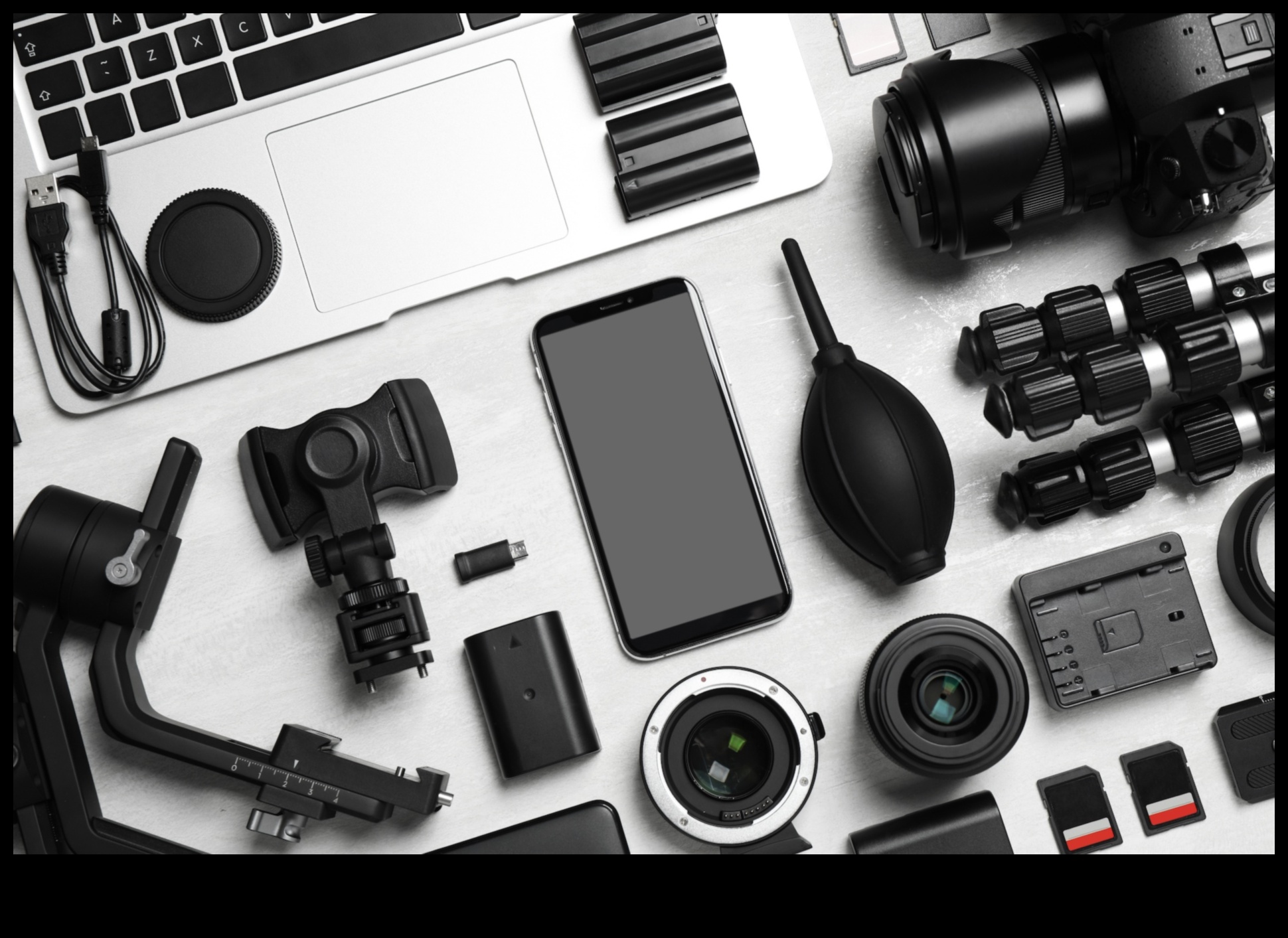 Βασικά εργαλεία Ανεβάστε το επίπεδο της φωτογραφίας σας με αξεσουάρ κάμερας 1 Βασικά εργαλεία: Βελτιώστε τη φωτογραφία σας με αξεσουάρ κάμερας